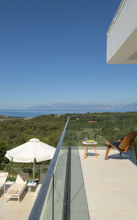 Villa Nafsika: Ansichten, Außen, Draussen