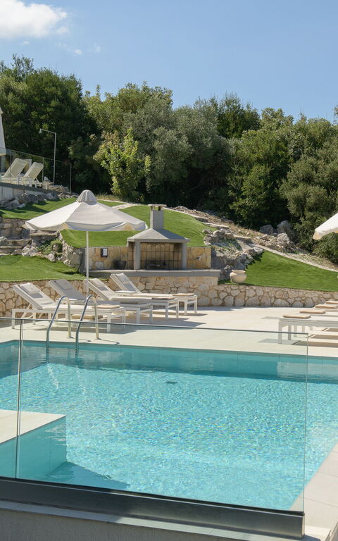 Villa Nafsika: Außen, Draussen, Garten, Schwimmbad