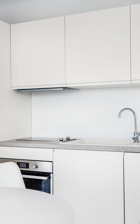 Villa Arete: Esszimmer, Küche, Wohnzimmer