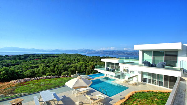 Villa Arete: Außen, Garten, Schwimmbad