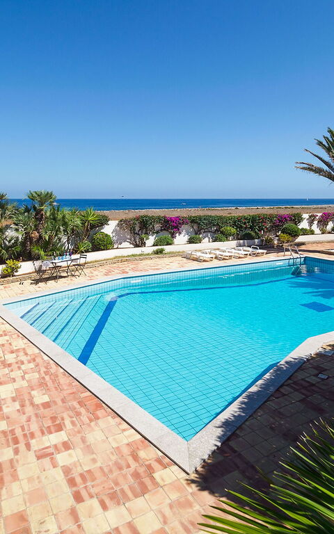 Villa Cala Mancina: Draussen, Schwimmbad