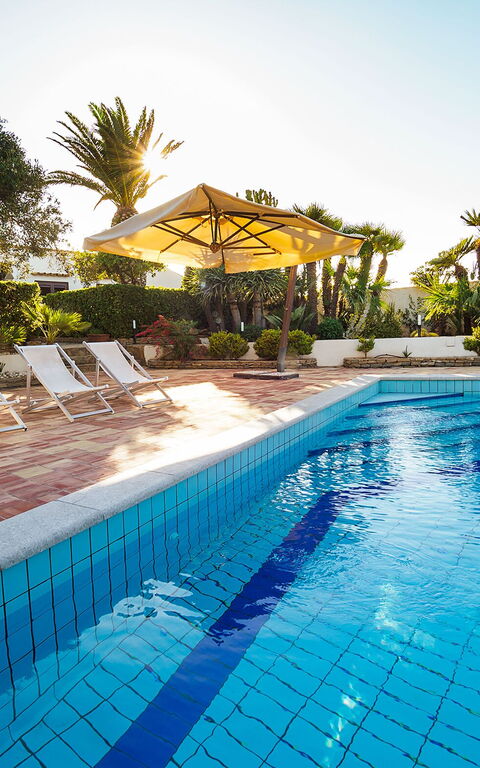 Villa Cala Mancina: Schwimmbad