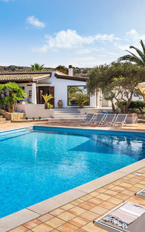 Villa Cala Mancina: Außen, Draussen, Schwimmbad