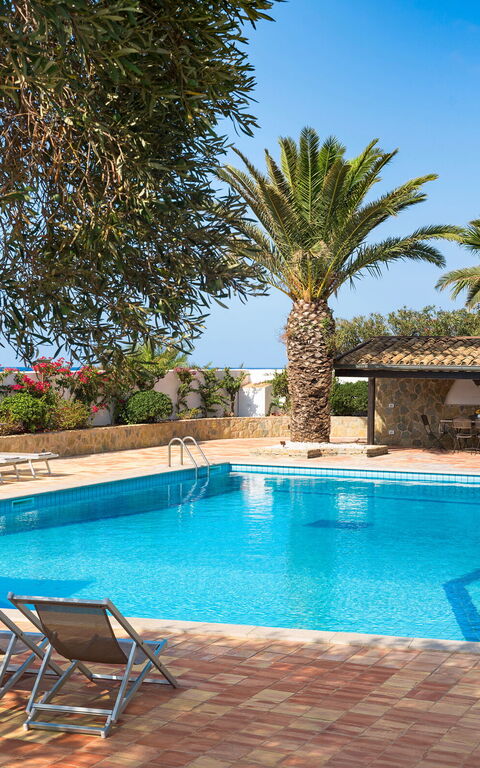 Villa Cala Mancina: Außen, Draussen, Schwimmbad