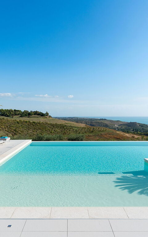 Villa Camemi: Ansichten, Draussen, Schwimmbad, Sommer