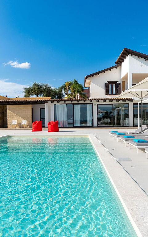 Villa Camemi: Außen, Draussen, Schwimmbad, Sommer