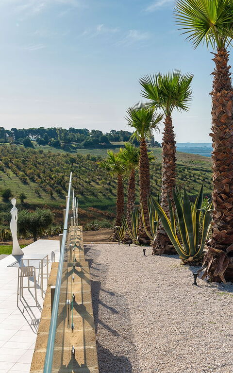 Villa Camemi: Draussen, Garten, Sommer