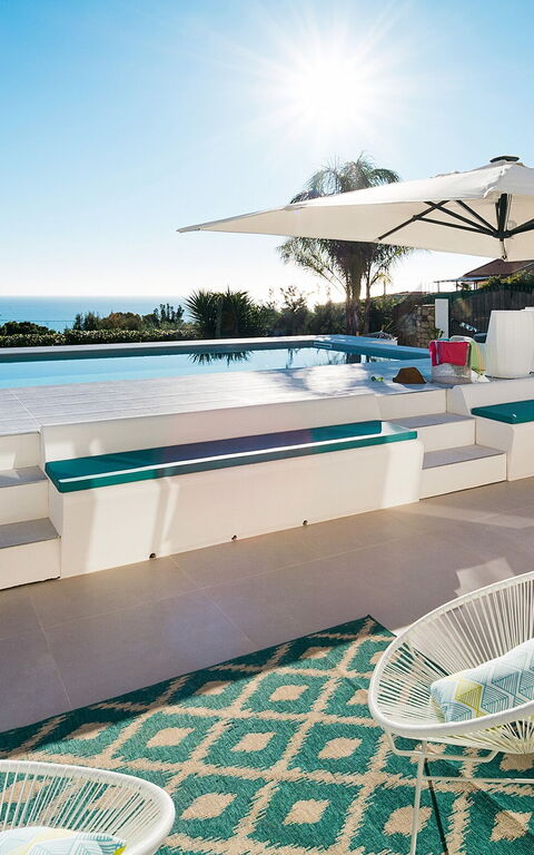 Villa Pales: Schwimmbad