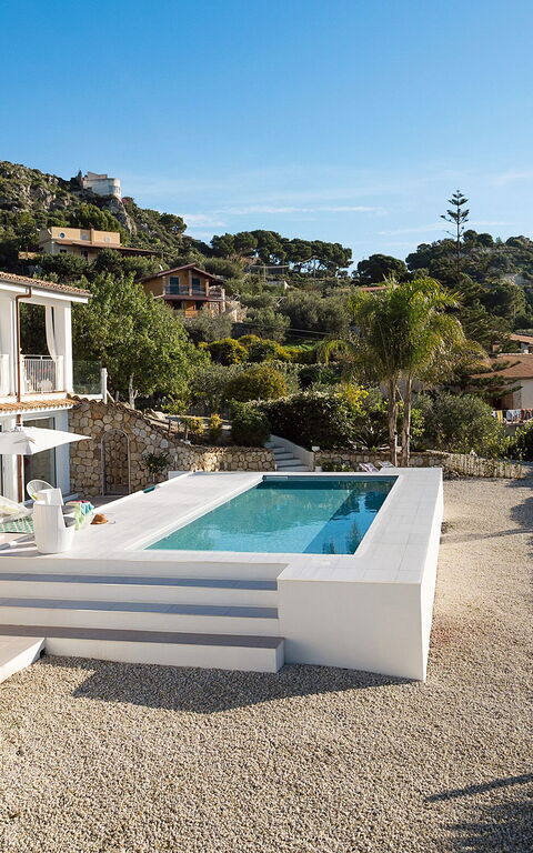 Villa Pales: Schwimmbad