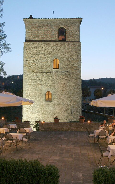 Santa Flora: Ansichten, Draussen, Garten