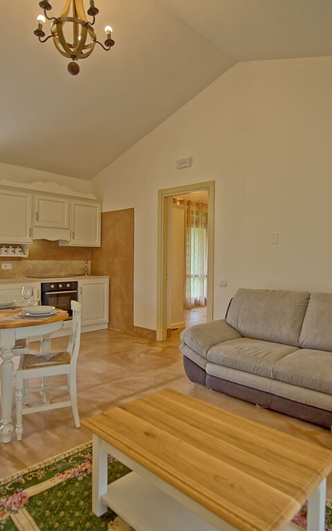 Villa Apollinare: Esszimmer, Küche, Wohnzimmer