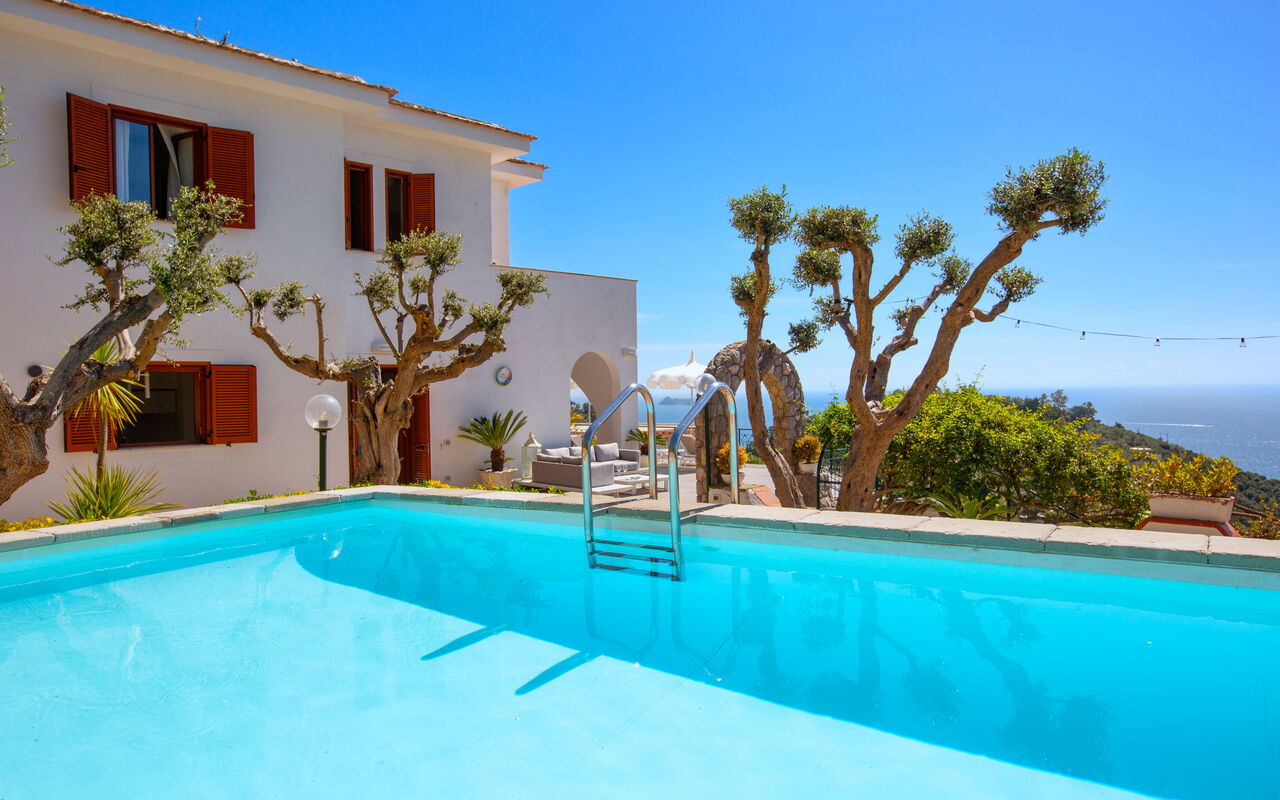 Villa Marianna: Ansichten, Außen, Draussen, Schwimmbad