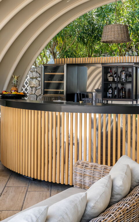 Villa Antonietta: Außen, Draussen