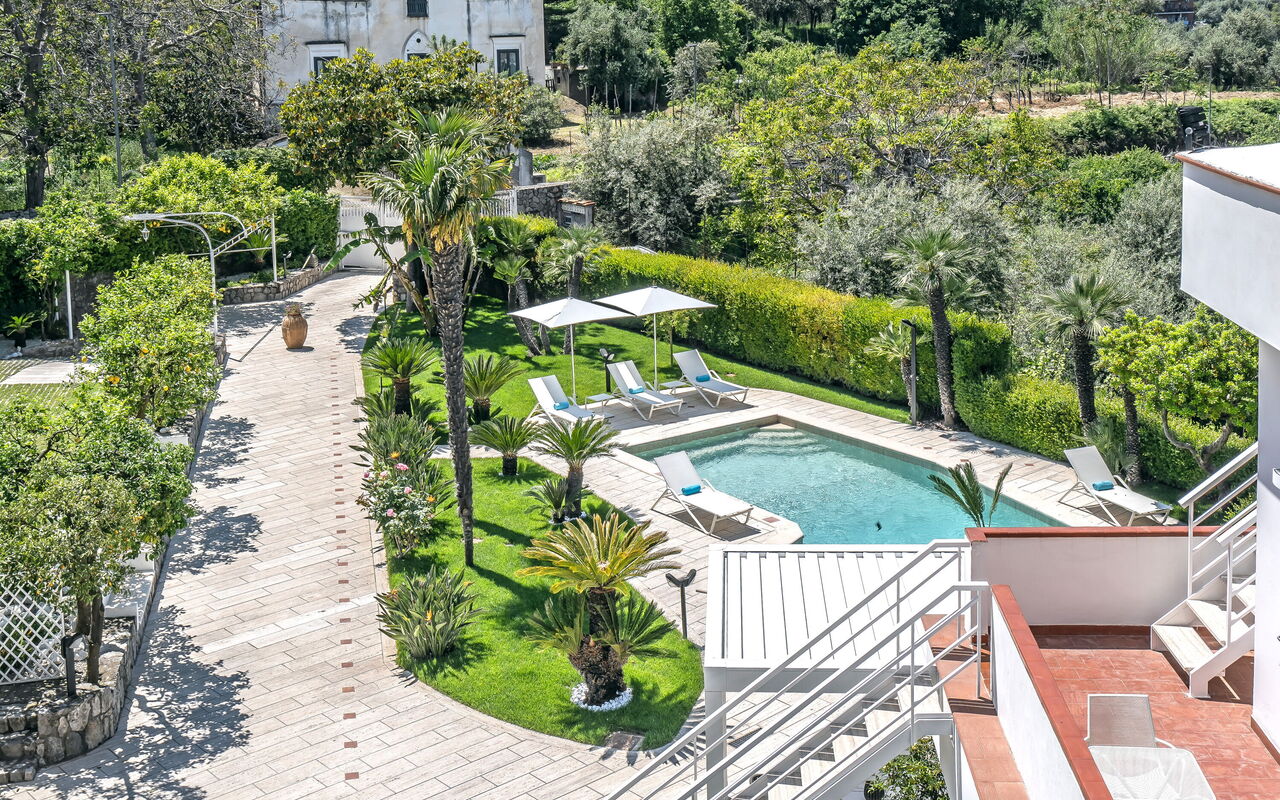 Villa Antonietta: Außen, Draussen, Garten, Schwimmbad