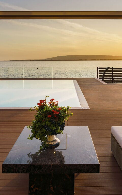 Villa Angelina: Balkon / Terrasse / Patio, Schwimmbad