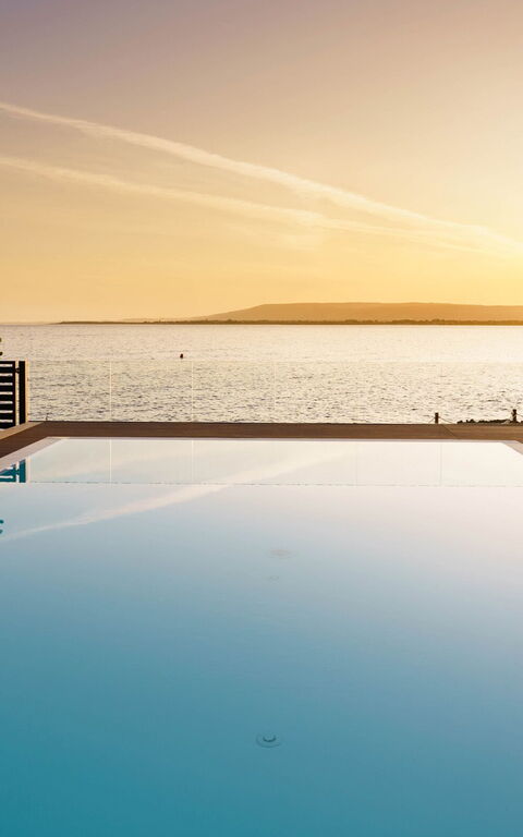 Villa Angelina: Schwimmbad