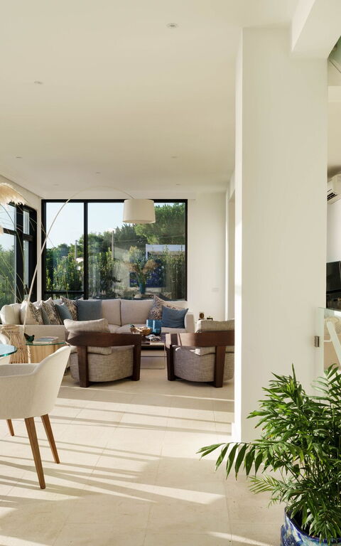 Villa Angelina: Esszimmer, Wohnzimmer