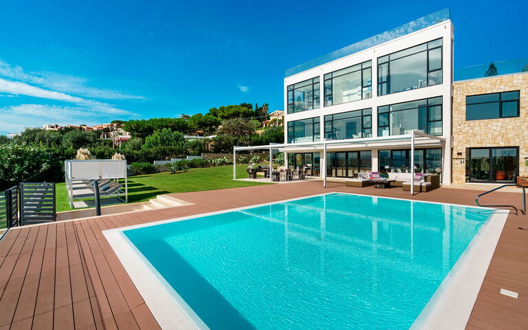 Villa Angelina: Schwimmbad