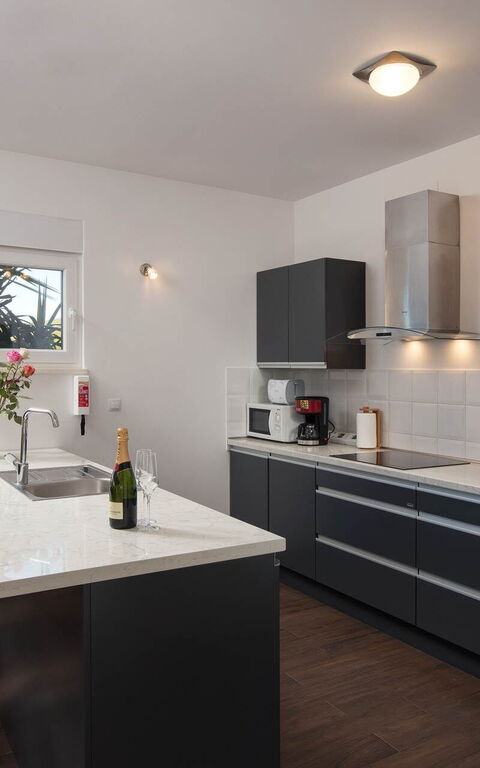 Villa Mermaid: Küche