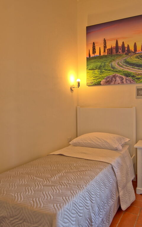 Nicola: Schlafzimmer