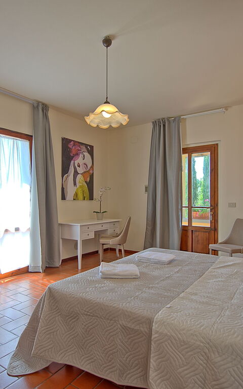 Nicola: Schlafzimmer