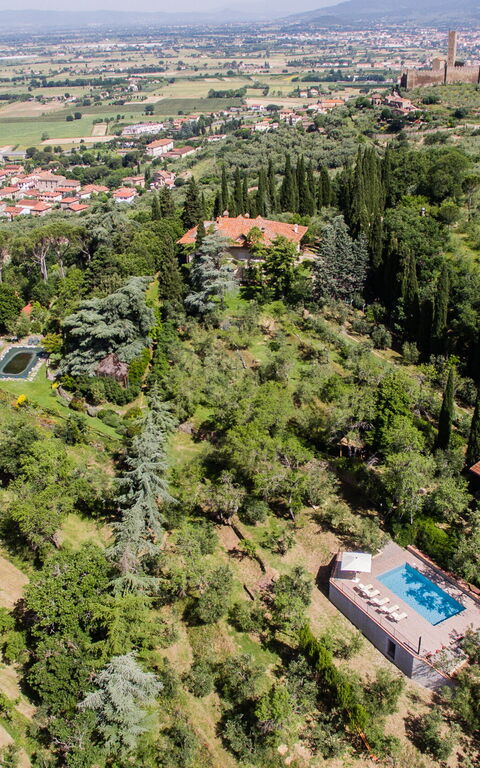 Casale Condottiero: Ansichten, Sommer