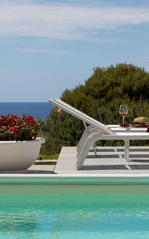 Villa Annalisa: Draussen, Schwimmbad, Sommer