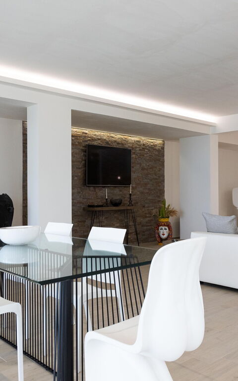 Villa Annalisa: Esszimmer, Wohnzimmer