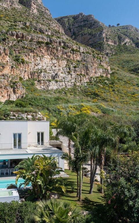Villa Annalisa: Ansichten, Schwimmbad