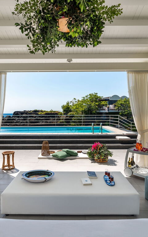 Villa Isabella: Ansichten, Draussen, Garten, Schwimmbad