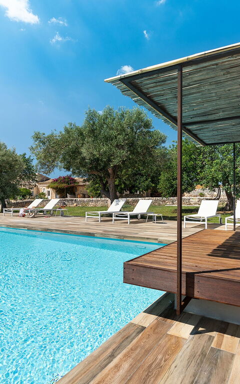 Villa Dimora Pura: Schwimmbad