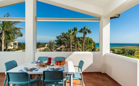 Unterkunft Calantha: Balkon / Terrasse / Patio