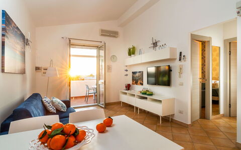 Unterkunft Fillide: Esszimmer, Küche, Wohnzimmer