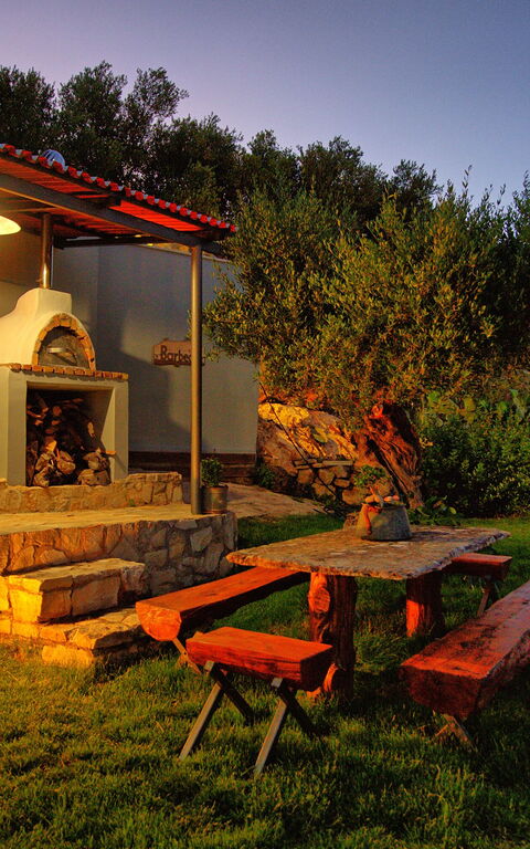 Villa Eftychia: Draussen