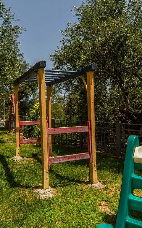 Villa Eftychia: Draussen, Garten