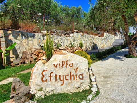 Villa Eftychia