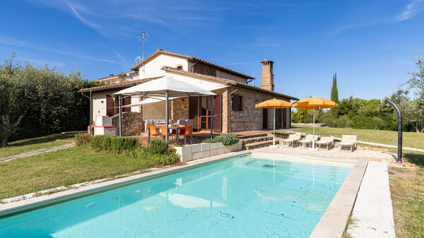 Villa Renina: Außen, Draussen, Schwimmbad