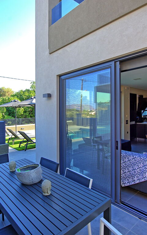 Villa Maripol: Balkon / Terrasse / Patio