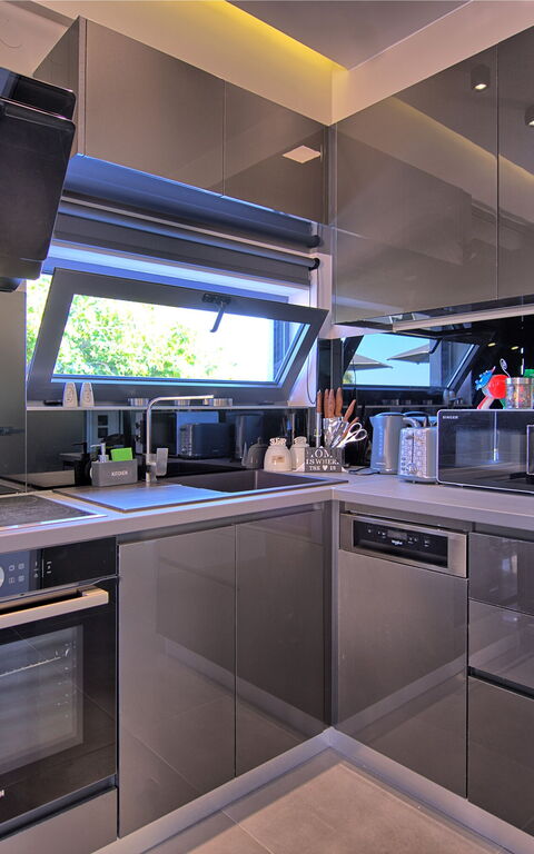 Villa Maripol: Küche