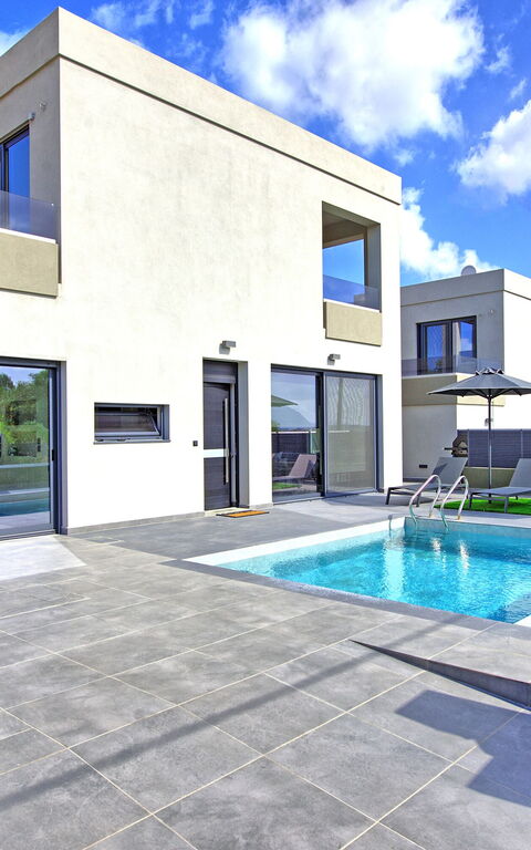 Villa Maripol: Außen, Draussen, Garten, Schwimmbad