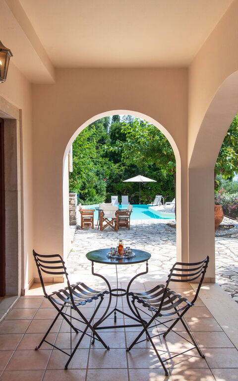 Villa Moyria: Balkon / Terrasse / Patio