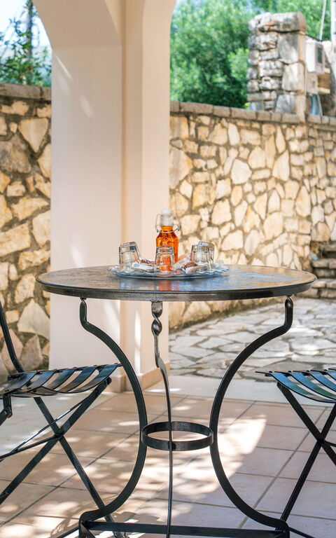 Villa Moyria: Balkon / Terrasse / Patio