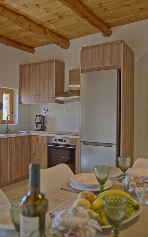 Villa Vicilla: Esszimmer, Küche