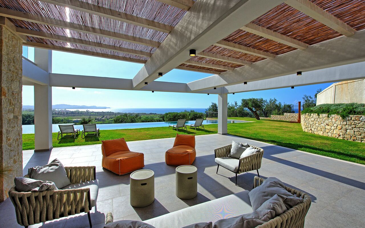 Villa Ebellina: Balkon / Terrasse / Patio