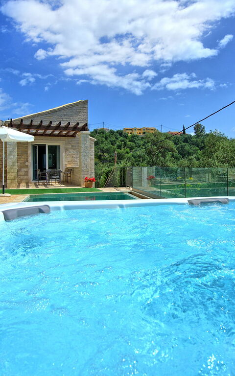 Villa Jacaranda: Schwimmbad