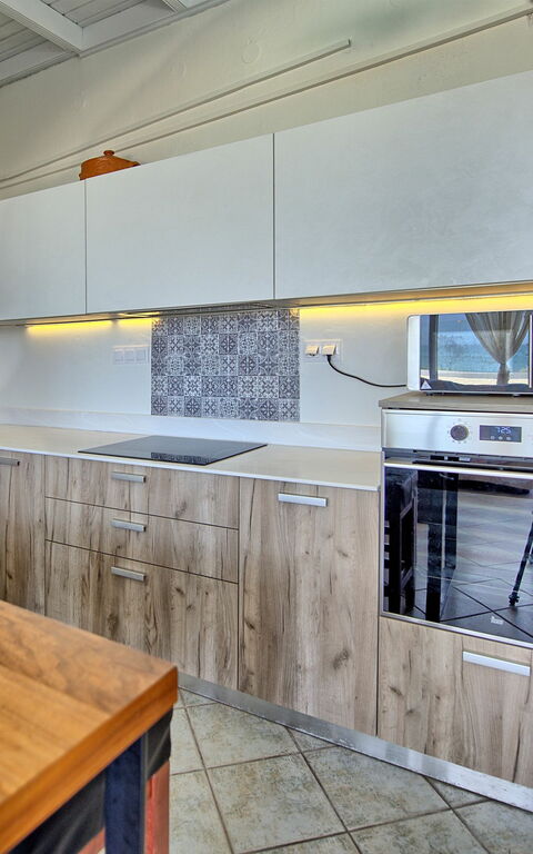 Beach Villa Athanasia: Küche