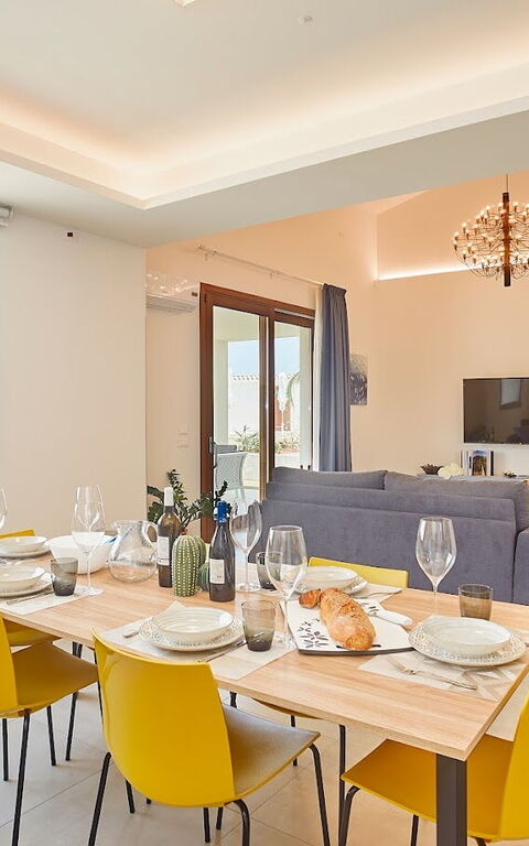 Villa Etesiae: Esszimmer