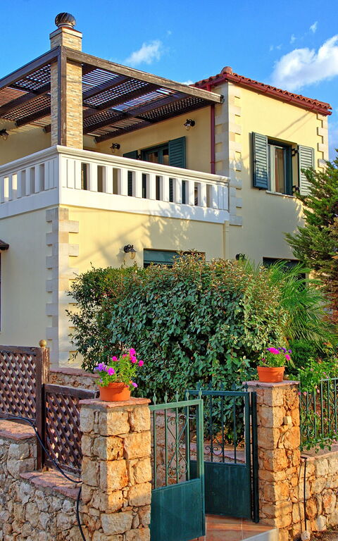 Villa Koules: Außen, Draussen