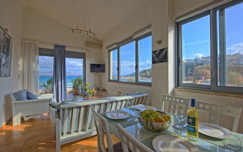 Unterkunft Emmanouela: Esszimmer, Wohnzimmer