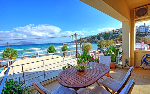 Unterkunft Emmanouela: Ansichten, Balkon / Terrasse / Patio